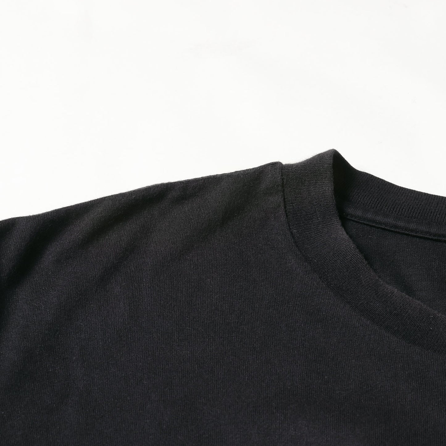 インターナショナルロゴ ロングスリーブ Tシャツ(International L/S Tee)