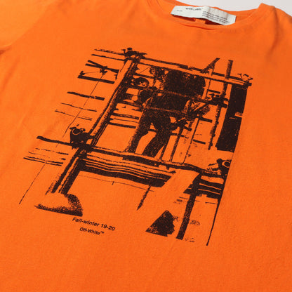 デジタル アロー Tシャツ(SCAFFOLDING S/S SLIM TEE)