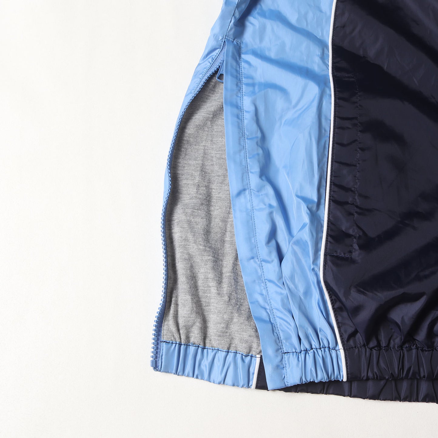パイピング ウォームアップ プルオーバージャケット(Piping Warm Up Pullover)