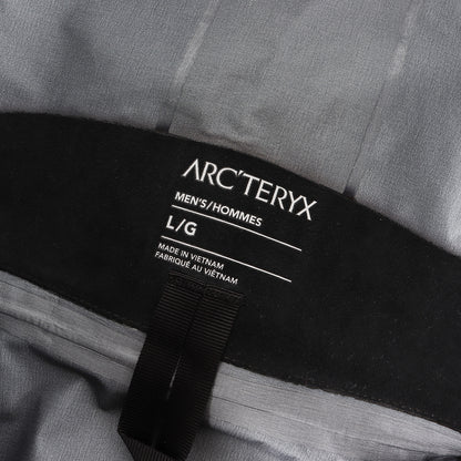 2024年製 GORE-TEX ベータ AR ジャケット (Beta AR Jacket)
