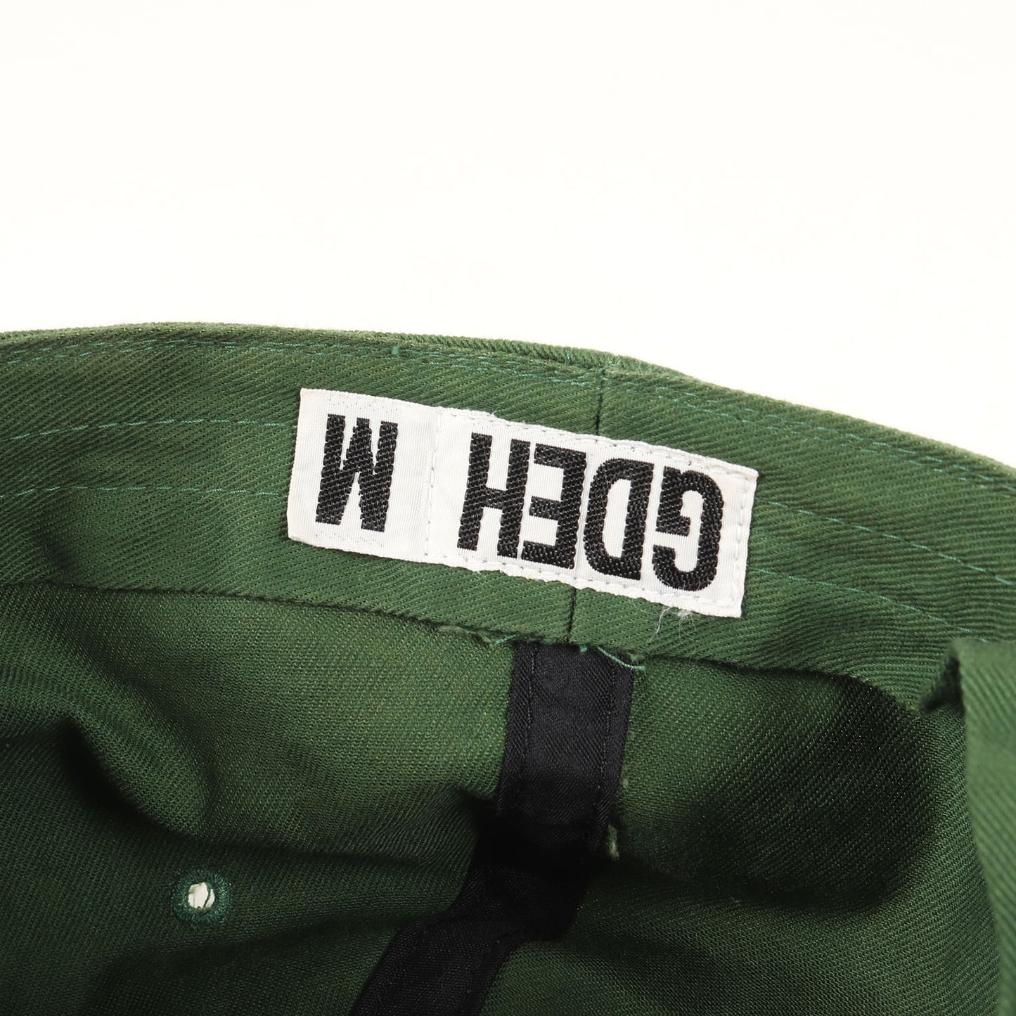 90s ×MORE ABOUT LESS Mロゴ 6パネルキャップ