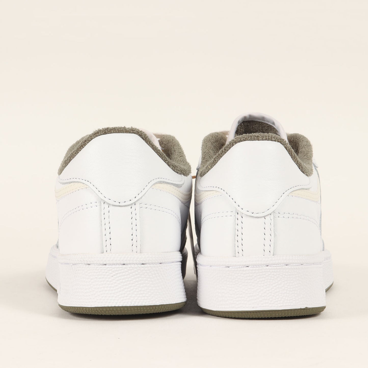 23SS ×REEBOK CLUB C 85 WHITE OLIVE (GX9657)