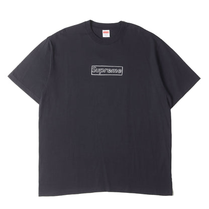 21SS ×KAWS チョークBOXロゴ Tシャツ(Chalk Box Logo Tee)