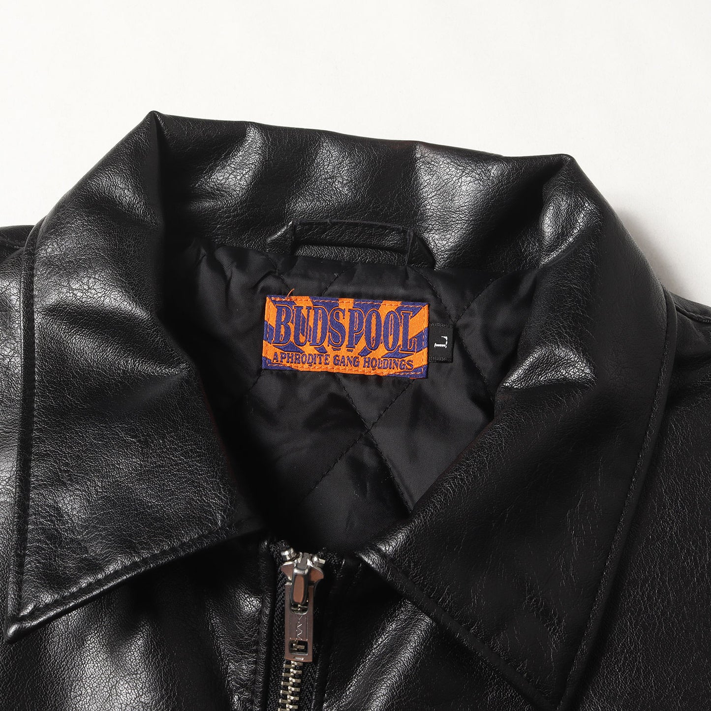 フェイクレザー 裏地キルティング ジップ ジャケット(FAUX LEATHER JACKET)