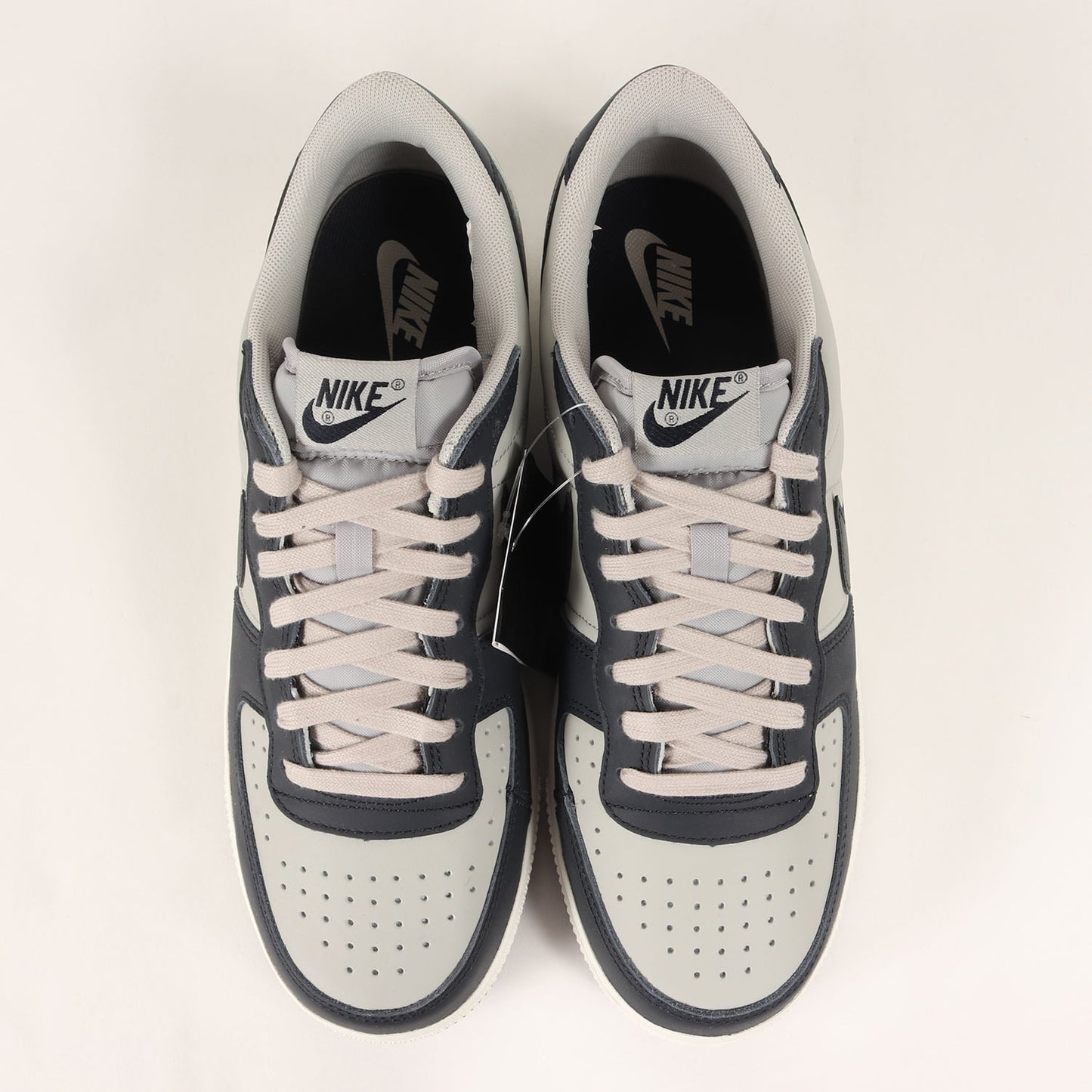 TERMINATOR LOW GEORGETOWN (FN6830-001)