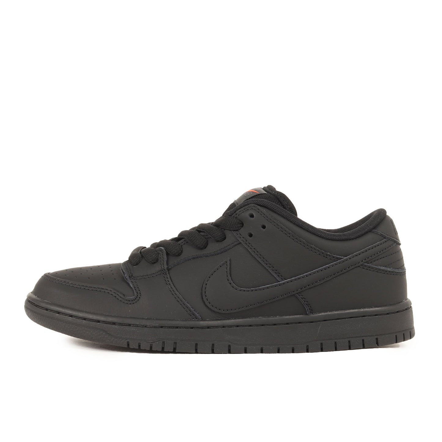 SB DUNK LOW PRO ISO ORANGE LABEL TRIPLE BLACK (FJ1674-001)