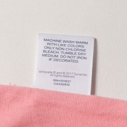 ×Vampirella カード グラフィックTシャツ(Card Tee)