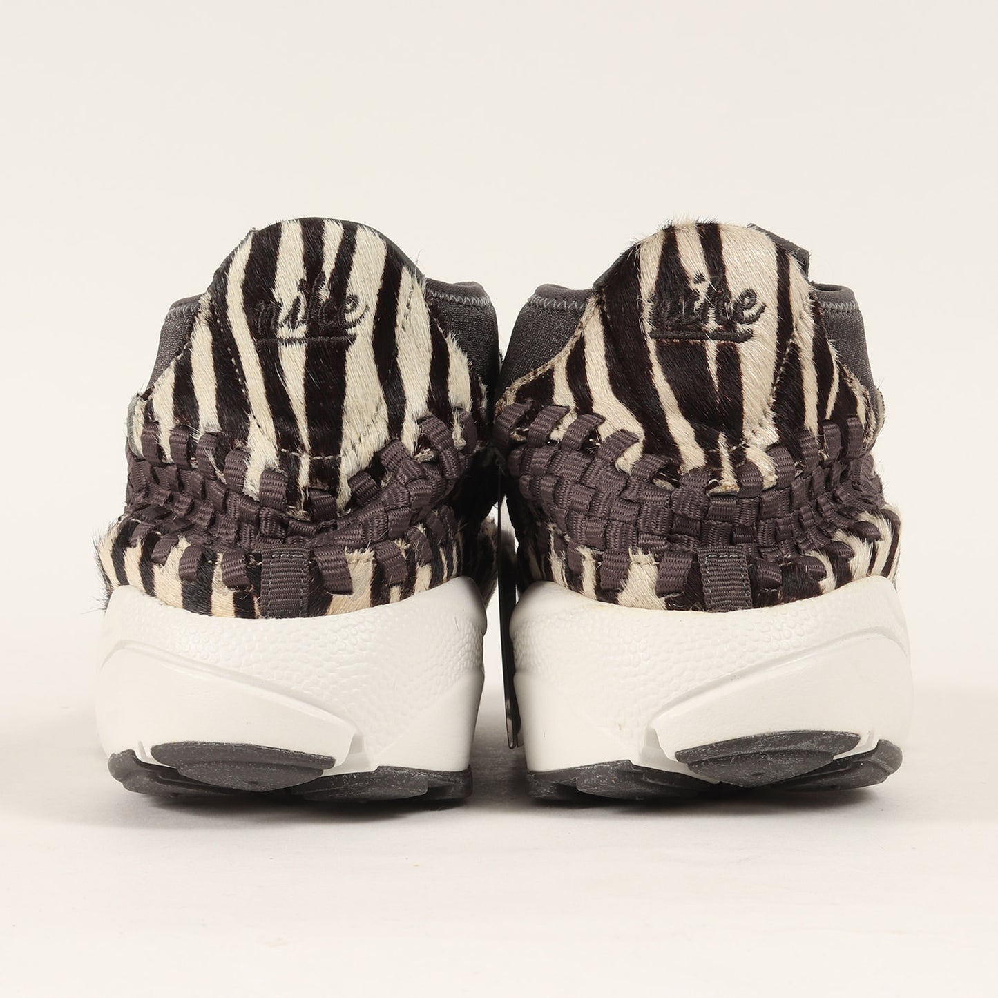 AIR FOOTSCAPE WOVEN CHUKKA PRM ZEBRA (446337-201)