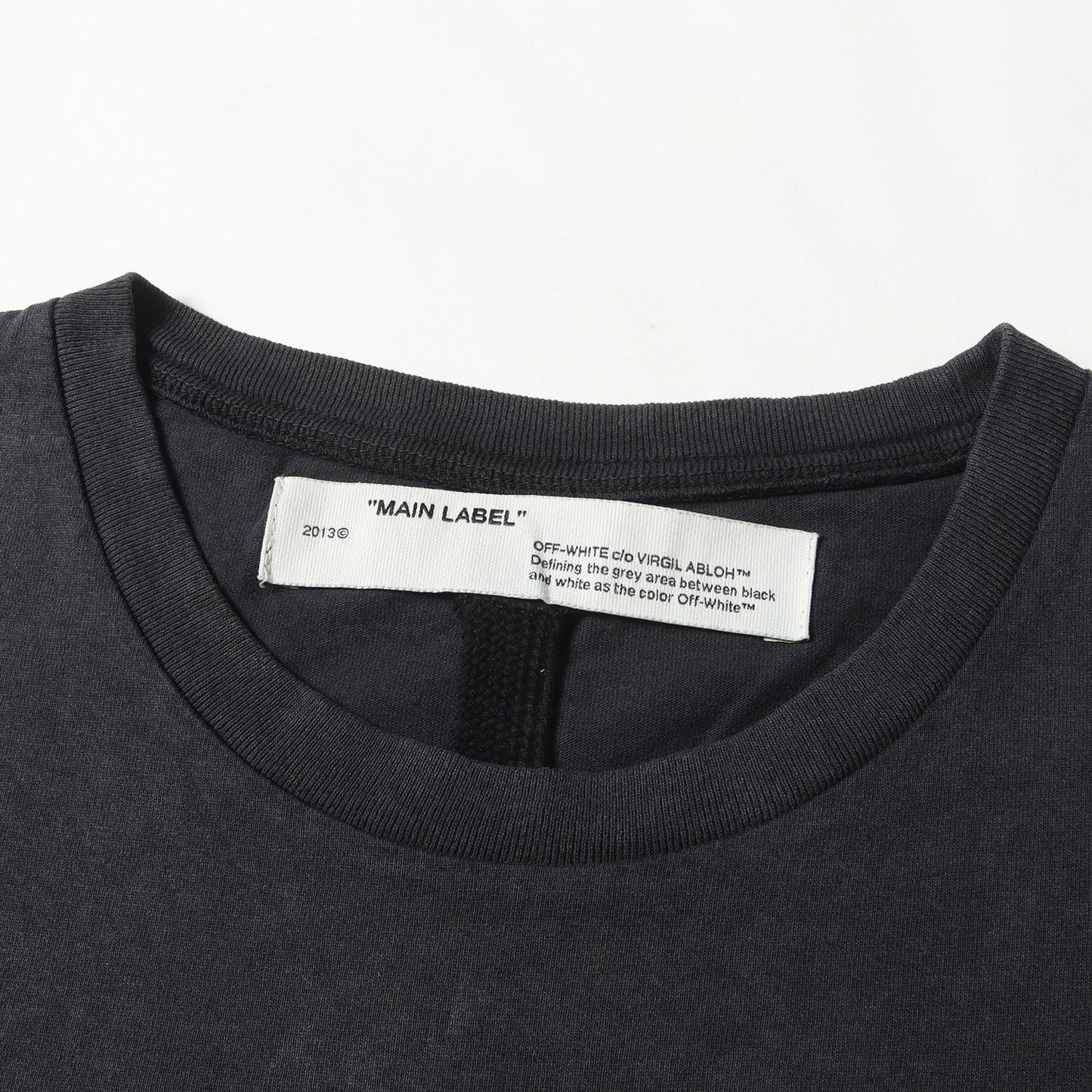 ヴィンテージ加工 グラフィック刺繍 Tシャツ