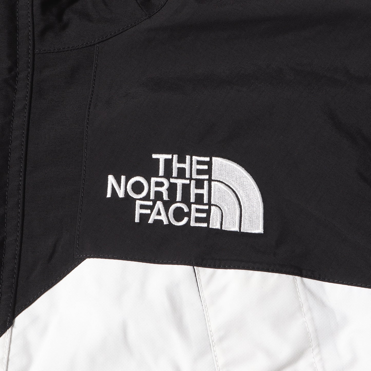 ×THE NORTH FACE Sロゴ マウンテンジャケット(S Logo Mountain Jacket)
