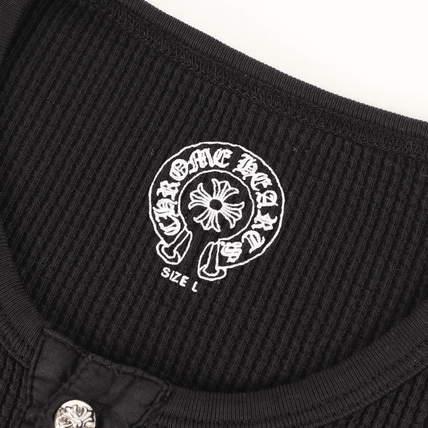 CHROME HEARTS (クロムハーツ) クロスボール ボタン ヘンリーネック