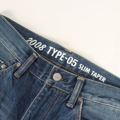 シャーク プリント ヴィンテージ加工 スリムテーパード デニムパンツ