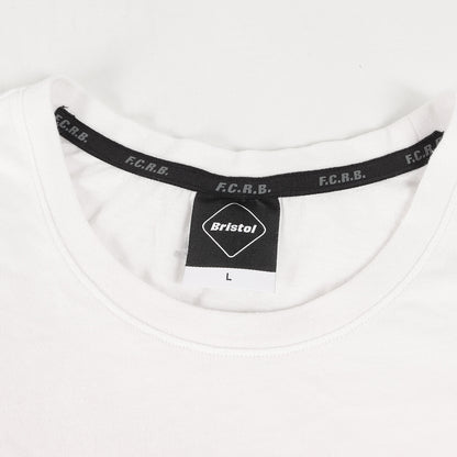 ブランドロゴ クルーネック Tシャツ(AUTHENTIC TEE)