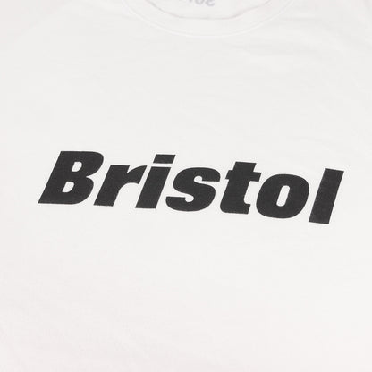 ブランドロゴ クルーネック Tシャツ(AUTHENTIC TEE)