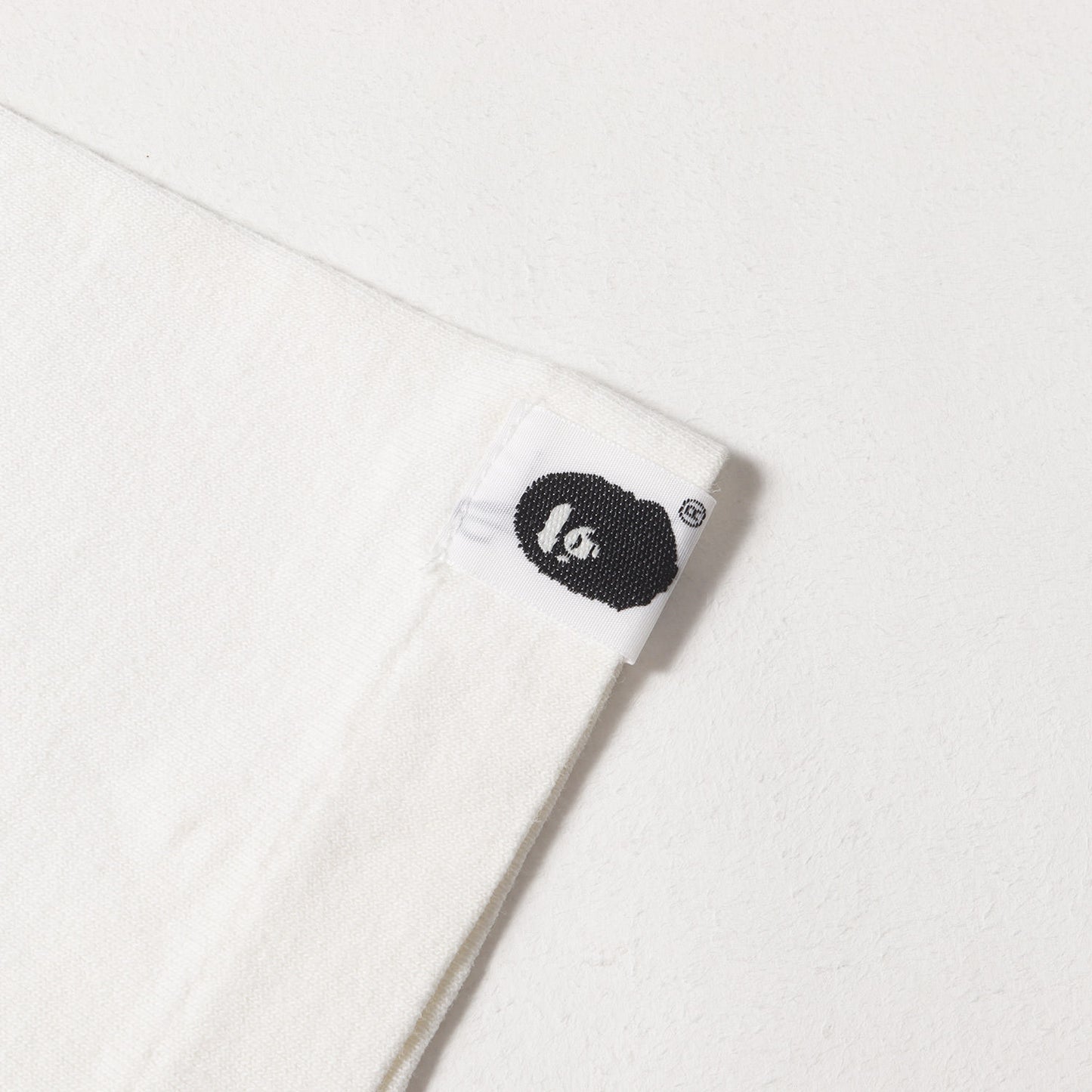 00s NFS限定 スワロフスキー シャーク Tシャツ