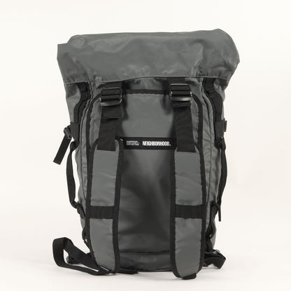 21SS ×AbuGarcia 折りたたみチェア付き ダッフル型 バックパック(NHAB . BASE DUFFLE / P-LUGGAGE)