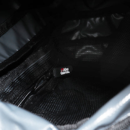21SS ×AbuGarcia 折りたたみチェア付き ダッフル型 バックパック(NHAB . BASE DUFFLE / P-LUGGAGE)