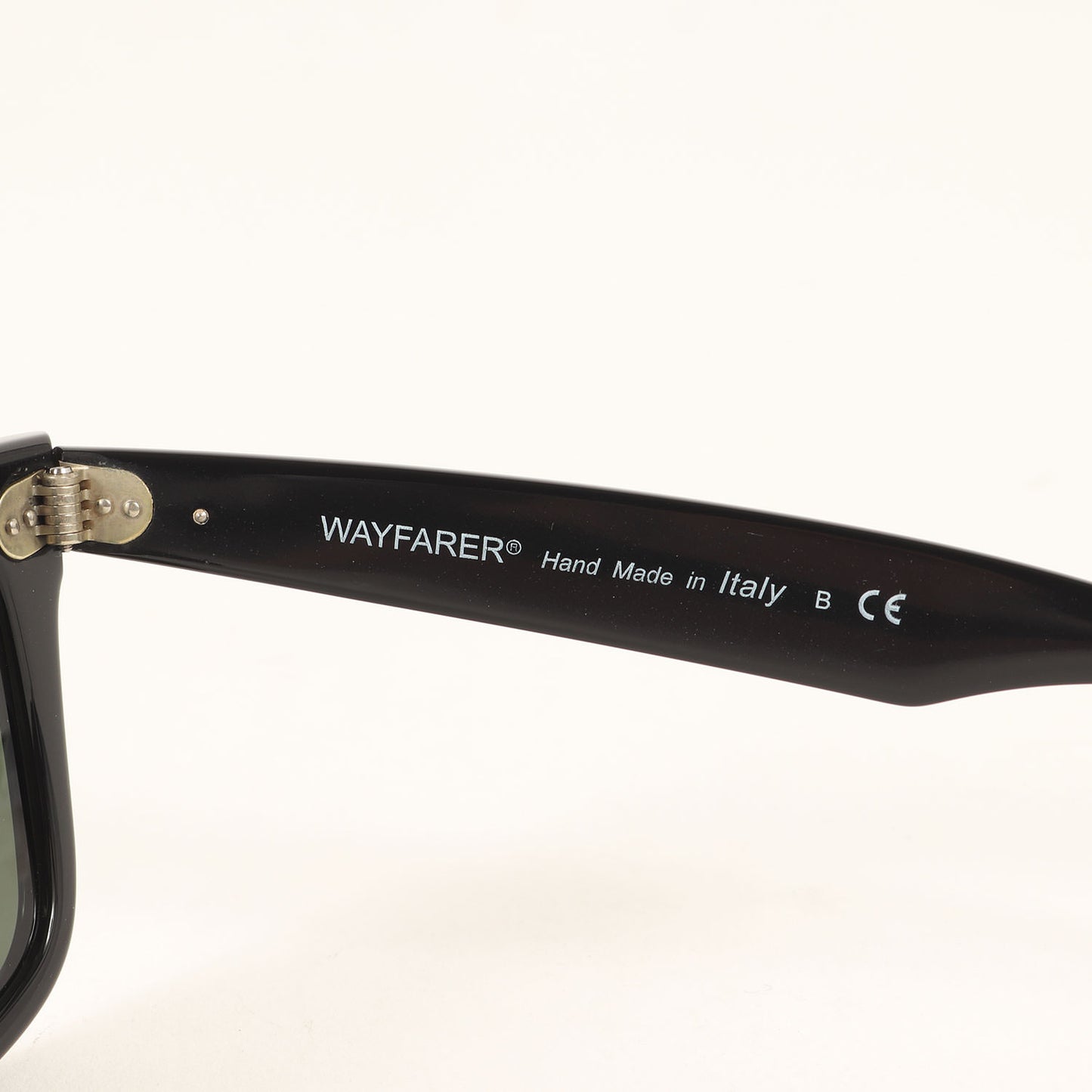 ウェイファーラー サングラス (WAYFARER RB2140-F 901)