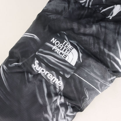 23SS ×THE NORTH FACE 騙し絵プリント ヌプシ ダウンジャケット(Trompe Loeil Printed Nuptse Jacket)