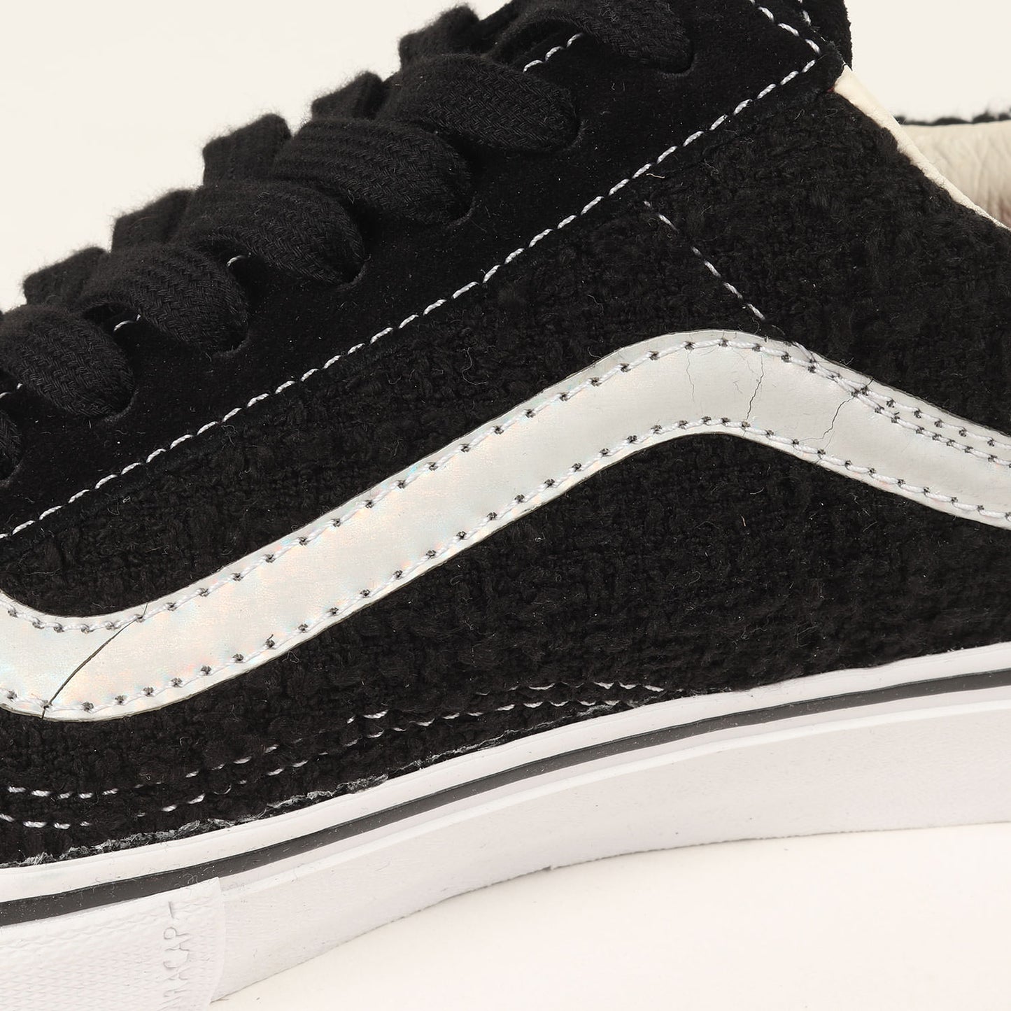 ×VANS OLD SKOOL PRO IRIDESCENT