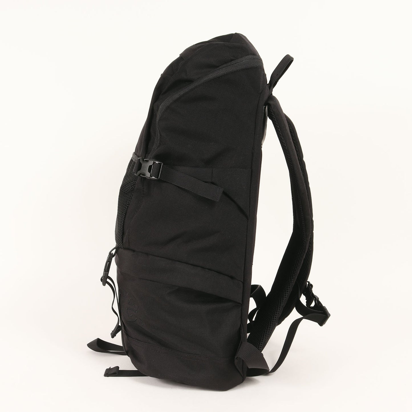 コーデュラナイロン コンター バックパック(Contour Backpack)