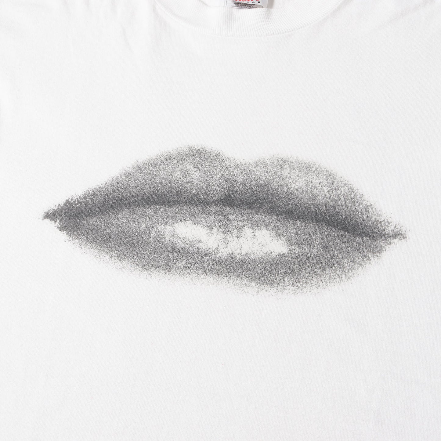 90s MAN RAY 唇 アートプリント Tシャツ(FRUIT OF THE LOOMボディ)
