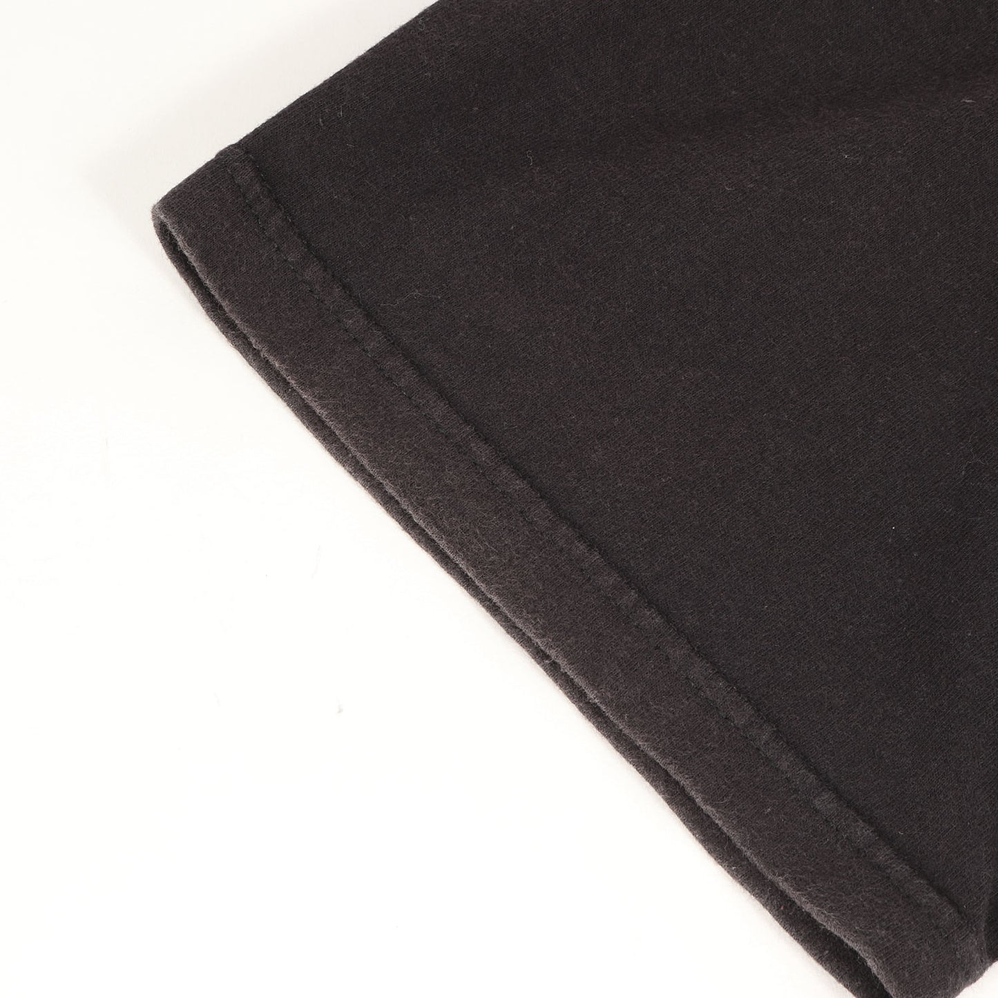 21SS ×KAWS チョークBOXロゴ Tシャツ(Chalk Box Logo Tee)