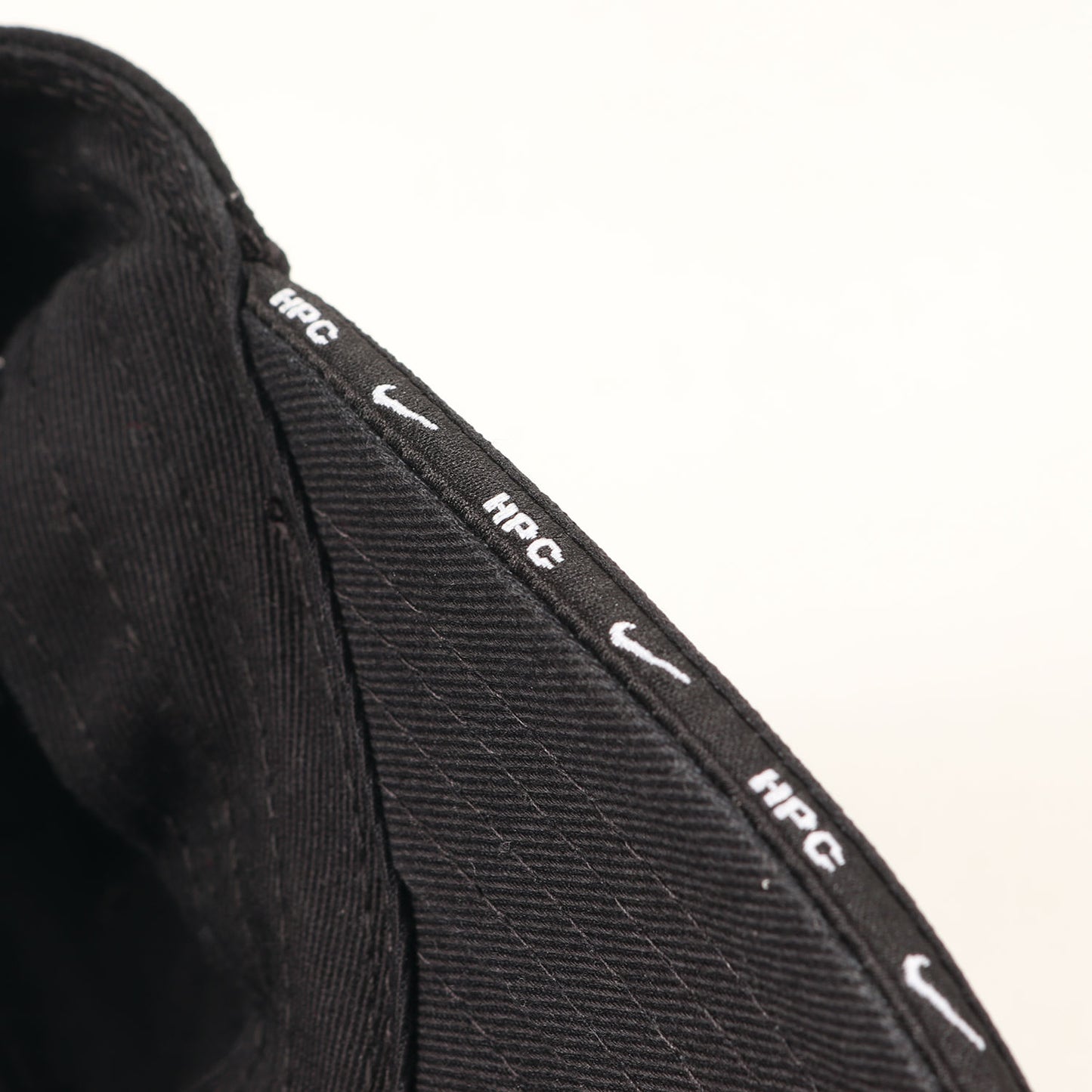 ×HERON PRESTON メッシュ 6パネルキャップ