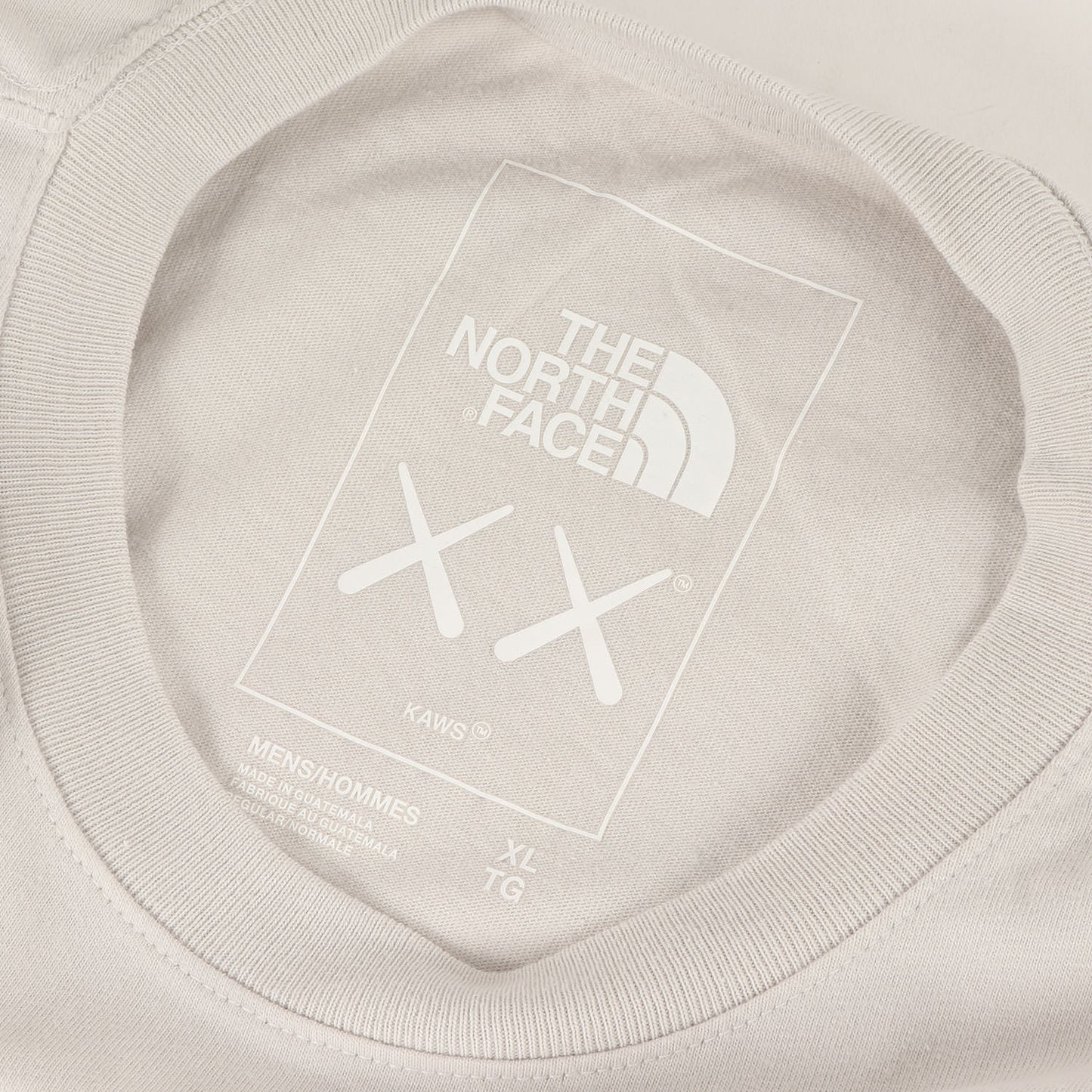 22SS 日本未発売 ×KAWS ロゴ刺繍 ロングスリーブ Tシャツ(L/S Tee)