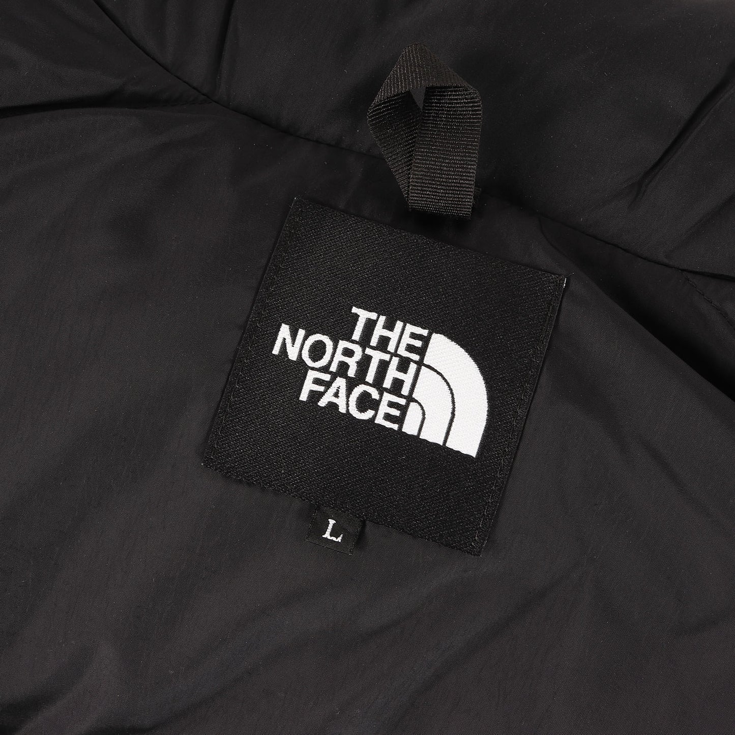 ヌプシ ダウンジャケット (Nuptse Jacket)