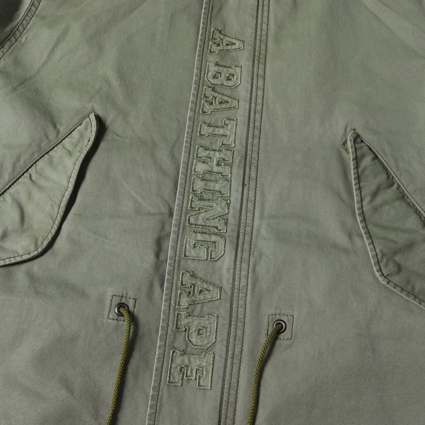 パッチ付き フィッシュテール モッズコート