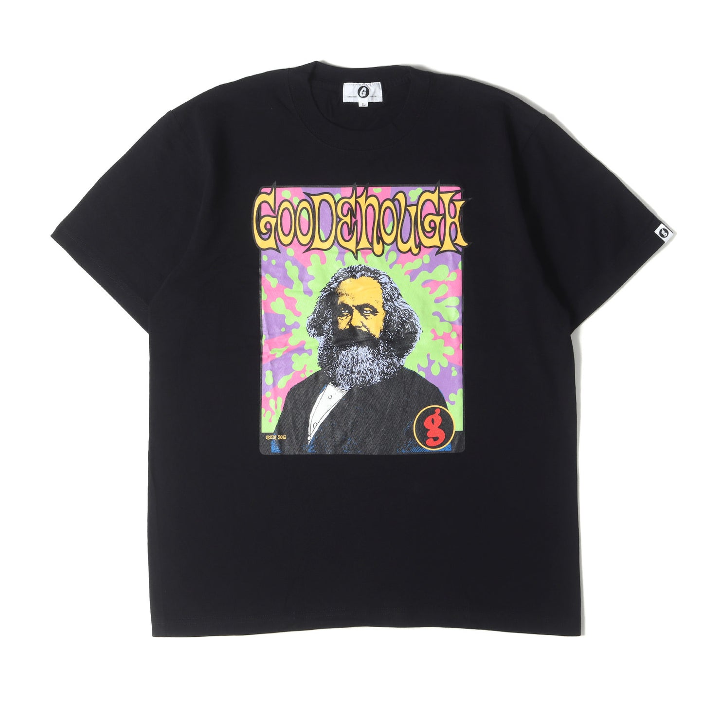 ×KOZIK マルクス ポスター Tシャツ(KOZIK ART WORK PRINT TEE)