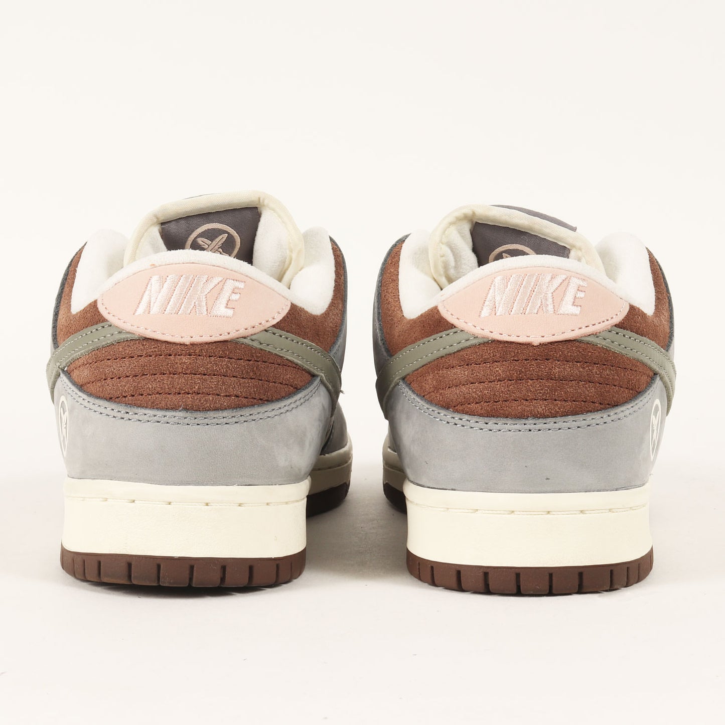×堀米雄斗 SB DUNK LOW PRO QS (FQ1180-001)