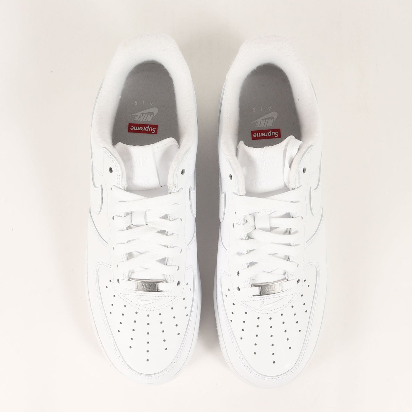 ×NIKE AIR FORCE 1 LOW / SUPREME (CU9225-100 / 2023年製)