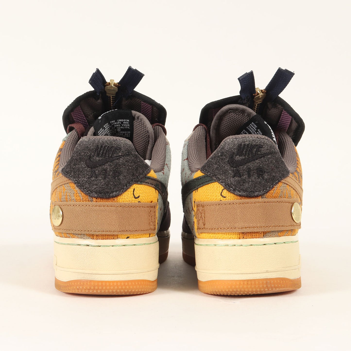 ×TRAVIS SCOTT AIR FORCE 1 LOW / CACTUS JACK (CN2405-900)