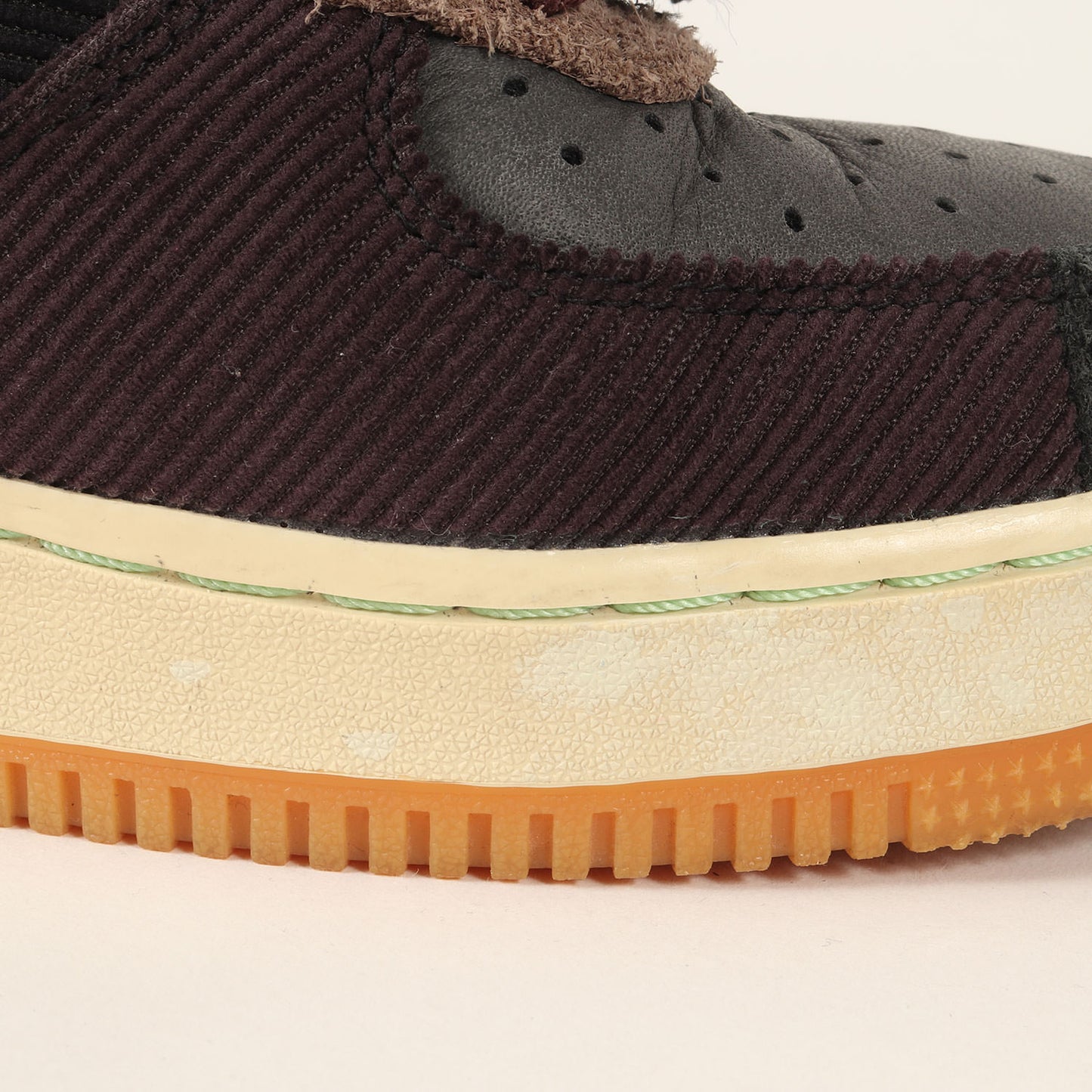 ×TRAVIS SCOTT AIR FORCE 1 LOW / CACTUS JACK (CN2405-900)