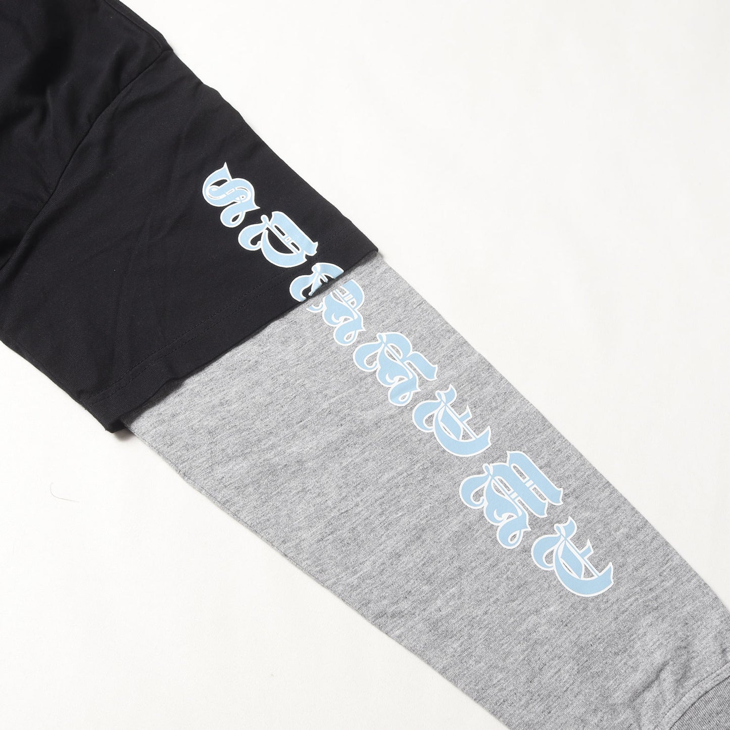 22AW 袖レイヤード フード付き ロングスリーブ Tシャツ(Layered Hooded L/S Top)