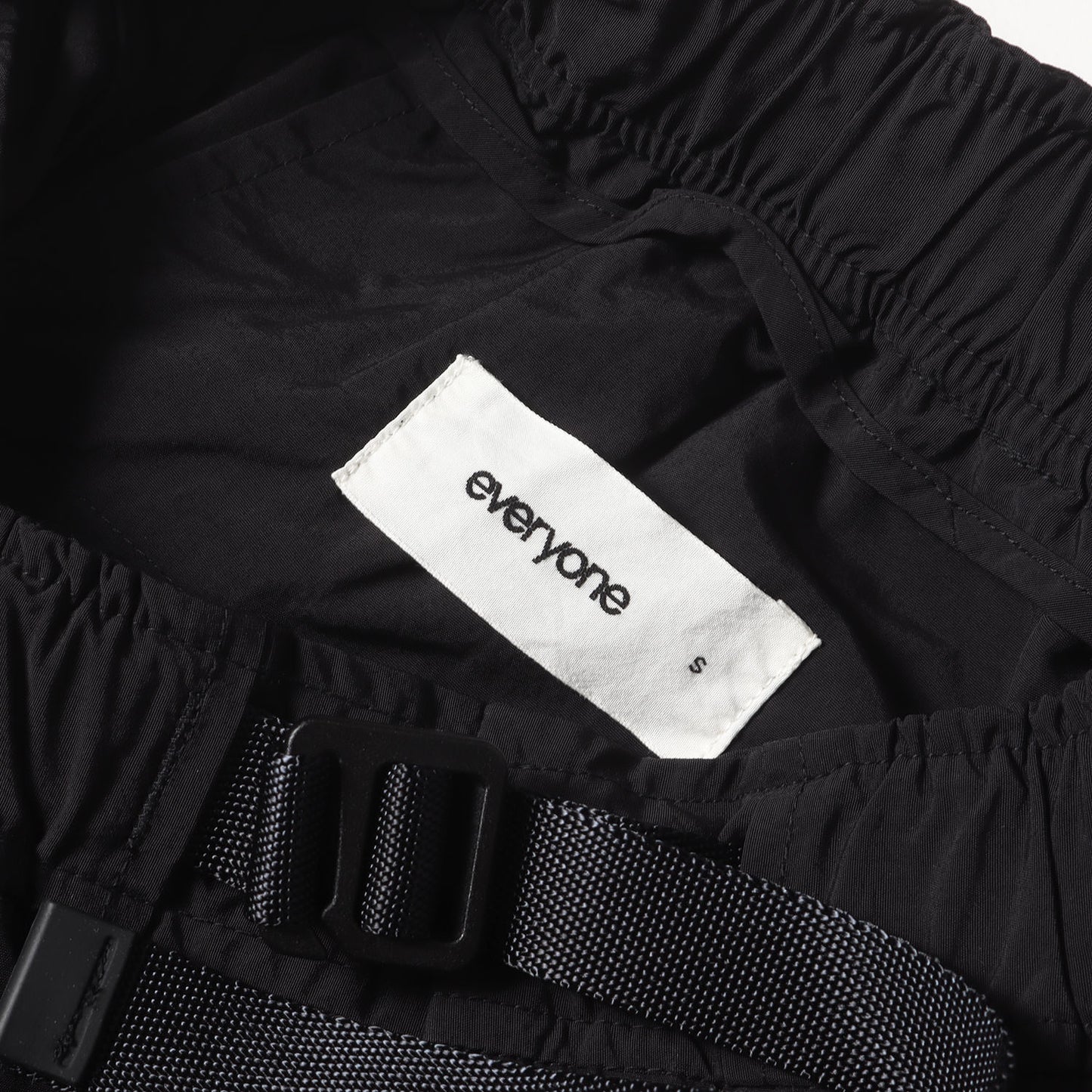 ナイロン イージーパンツ(NYLON BELTED EASYPANTS)