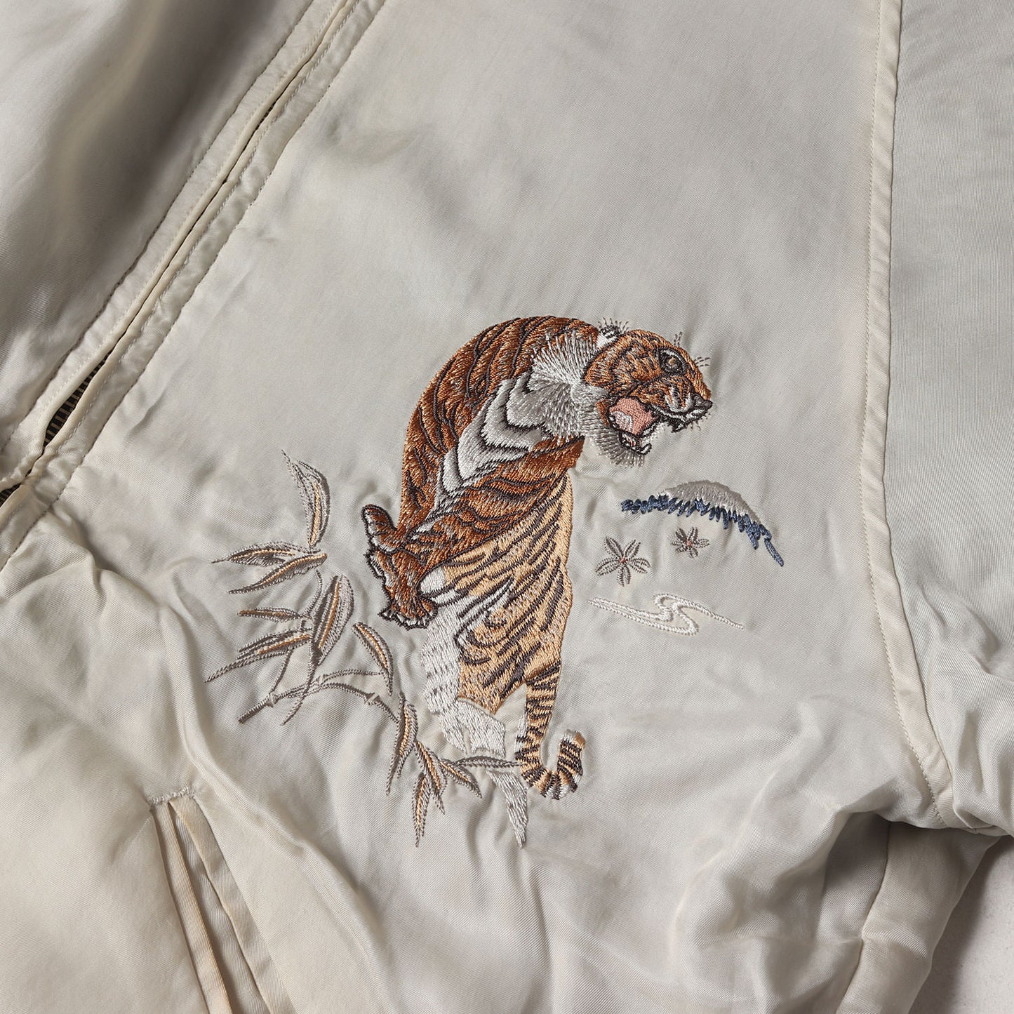 ヴィンテージ加工 虎刺繍 リバーシブル 別珍 スカジャン(FADED VELVETEEN SOUVENIR JACKET)
