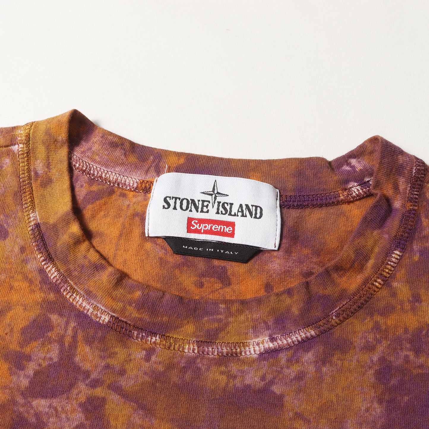 22AW ×STONE ISLAND ロゴ刺繍 ペイントカモ Tシャツ(Embroidered Logo S/S Top)