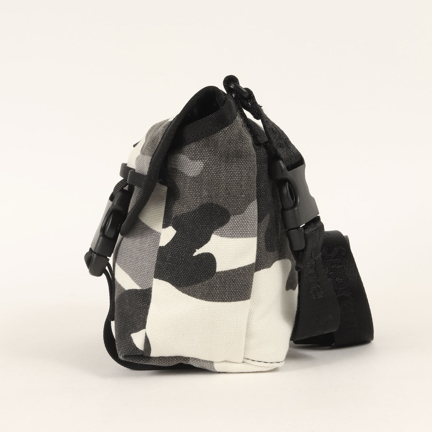 25SS コーデュラキャンバス ミニ メッセンジャーバッグ(Mini Messenger Bag)