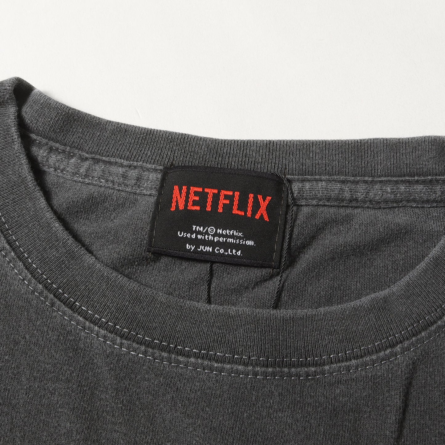 地面師たち なりすまし役：佐々木さん ヴィンテージ加工 Tシャツ(Original Graphic SS T-Shirt)