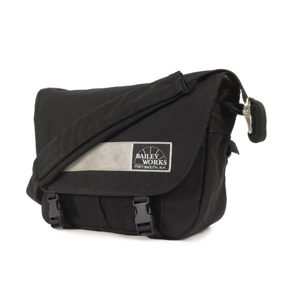 コーデュラナイロン メッセンジャーバッグ(super pro messenger bag)