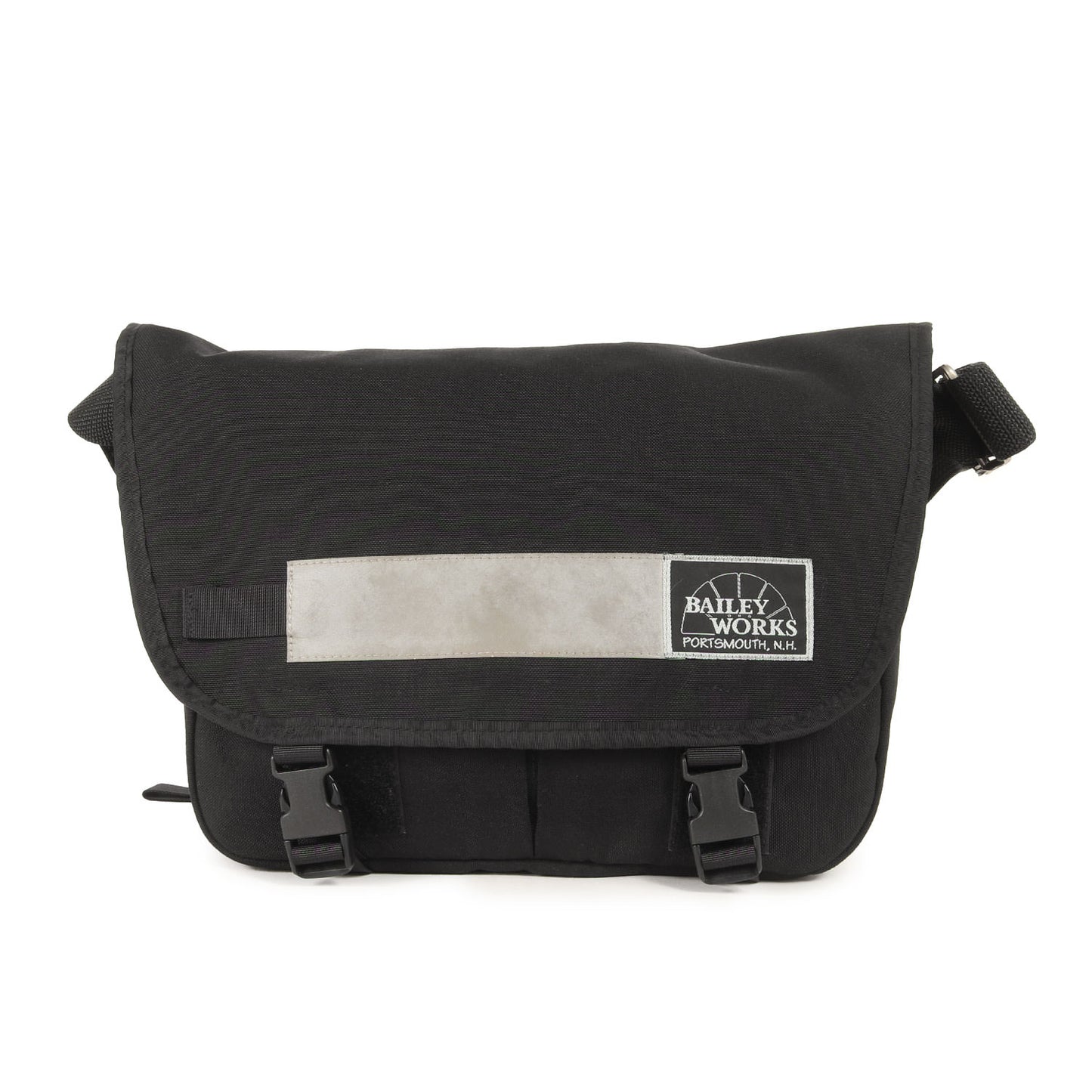 コーデュラナイロン メッセンジャーバッグ(super pro messenger bag)