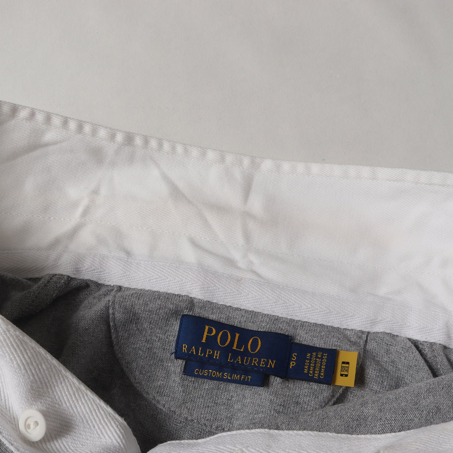 [現行モデル] ワンポイント刺繍 スリムフィット ラガーシャツ(CUSTOM SLIM FIT)