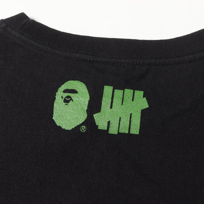×UNDEFEATED 1stカモ 猿迷彩ロゴ Tシャツ