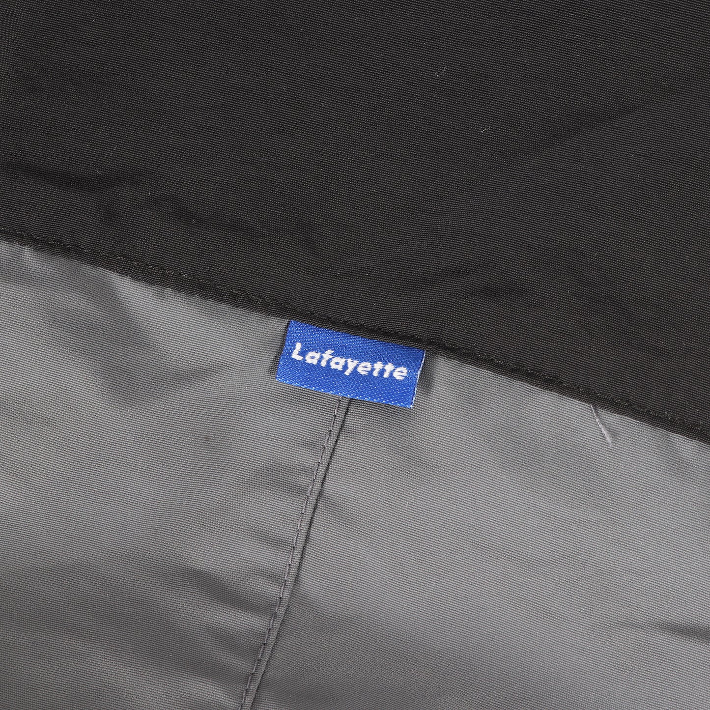 ハーフジップ ナイロン プルオーバージャケット