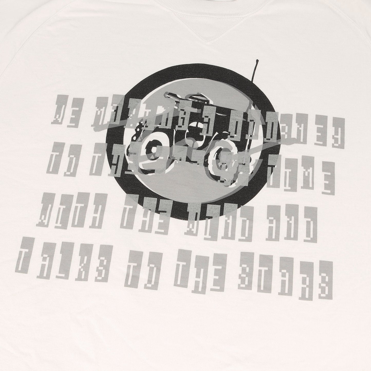 グラフィックプリント 前V Tシャツ