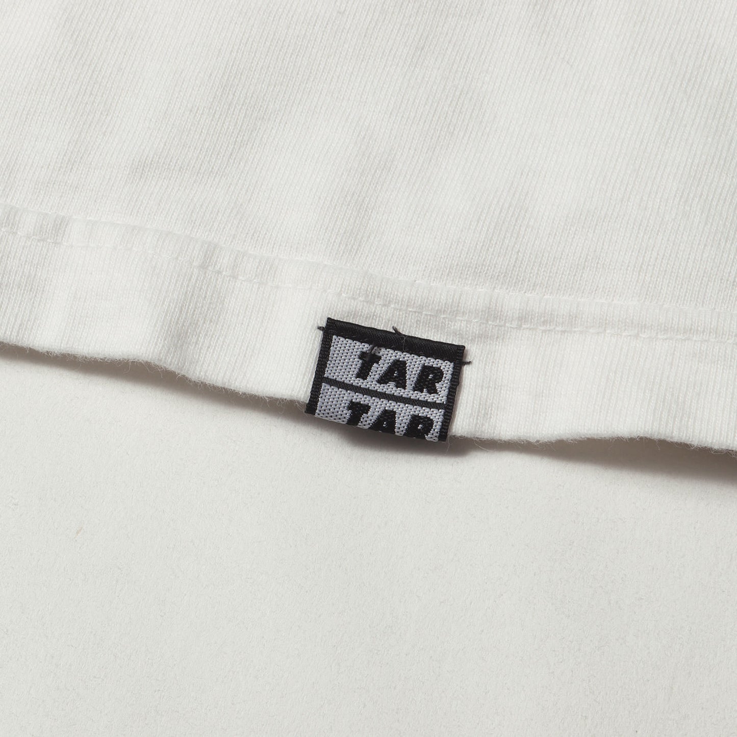 ブランドロゴグラフィック Tシャツ