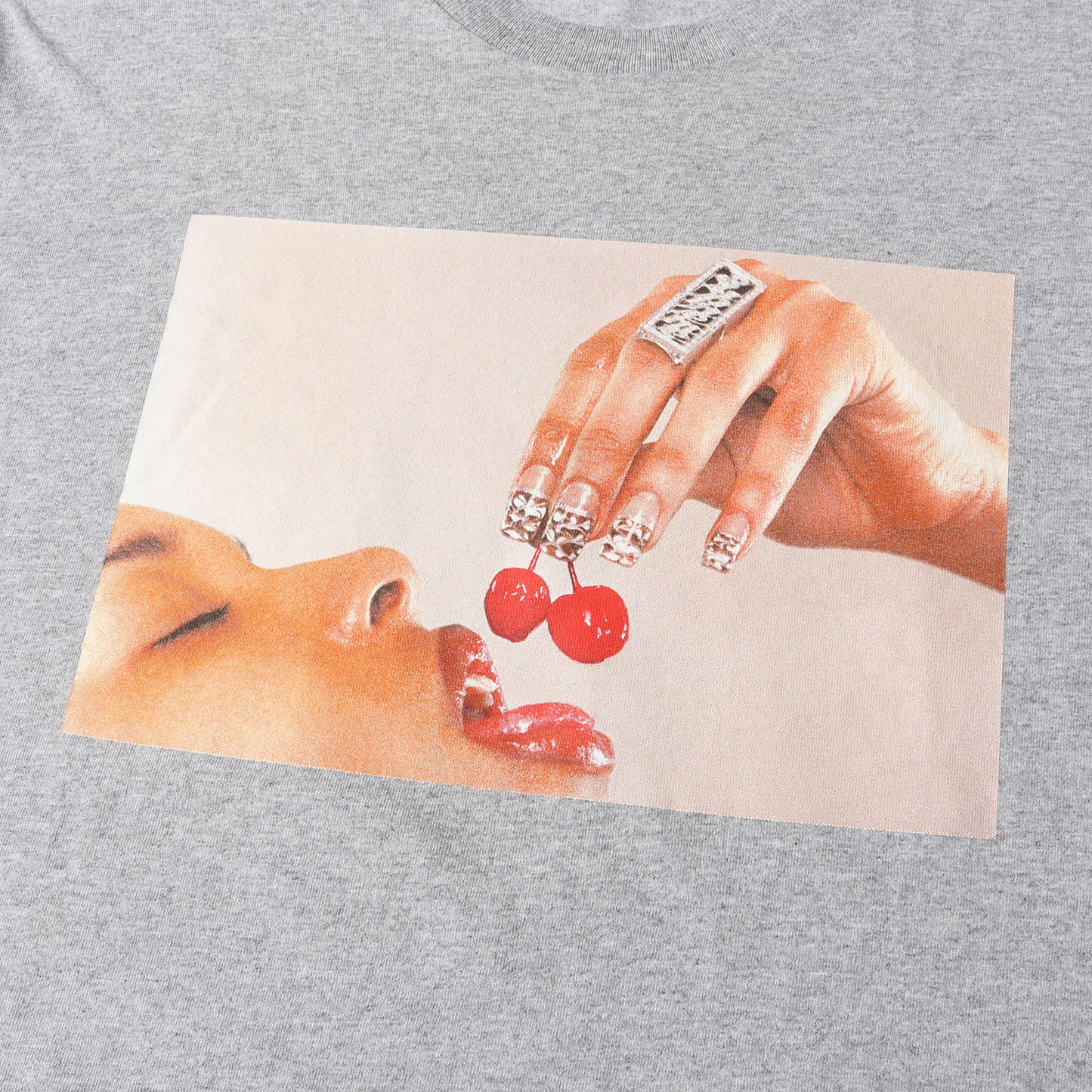 20SS チェリーフォト クルーネック Tシャツ(Cherries Tee)